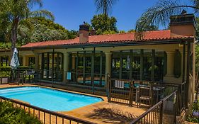 Hutten Heights Lodge By Ilawu